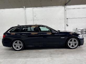 BMW 5-serie 520i 16V Combi/o  Benzine 1.997cc 135kW (184pk) RWD picture 6