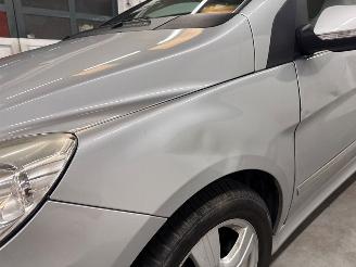Mercedes B-klasse 2.0 B-180 CDI 16V Hatchback  Diesel 1.991cc 80kW (109pk) FWD picture 28