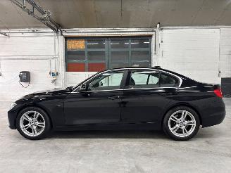 BMW 3-serie 320d 2.0 16V EfficientDynamicsEdition Sedan 4Dr Diesel 1.995cc 120kW (163pk) RWD 2011-04/2015-07 (3D31; 3D32; 3E11; 3E12) N47D20C picture 2