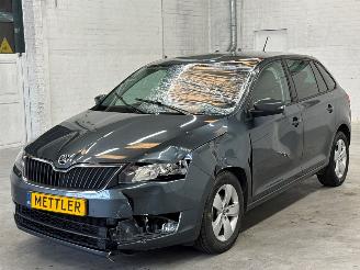 skadebil auto Skoda Rapid 1.2 TSI 16V Liftback  Benzine 1.197cc 66kW (90pk) FWD 2016/1