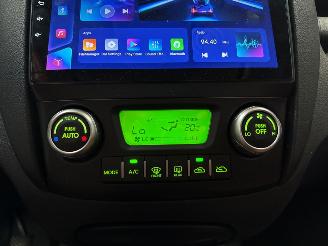 Kia Sportage 2.0 CVVT 16V 4x2 Jeep/SUV  Benzine 1.975cc 104kW (141pk) FWD picture 17