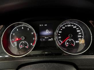 Volkswagen Golf 1.4 TSI 16V Hatchback  Benzine 1.395cc 90kW (122pk) FWD picture 14