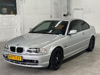 krockskadad bil auto BMW 3-serie 318 Ci Coupe 2Dr Benzine 1.895cc 87kW (118pk) RWD 2000/3