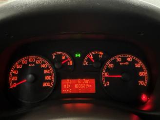 Fiat Doblo 1.4 MPV  Benzine 1.368cc 57kW (77pk) FWD picture 14