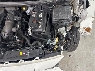 Kia Picanto 1.0 DPI picture 14