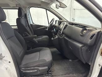 Renault Trafic 2.0 dCi 16V 145 Bestel  Diesel 1.995cc 107kW (145pk) FWD picture 13