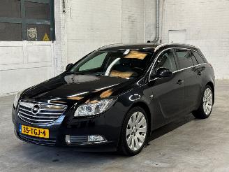 krockskadad bil auto Opel Insignia SPORTS TOURER SW 2.0 Turbo 4x4 1.998cc 184kW (250pk) 2012/1