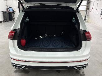 Volkswagen Tiguan R-line 1.4 TSI Plug-in eHybrid 16V SUV Elektrisch Benzine 1.395cc 180kW (245pk) FWD 2020-11/2024-04 DGEA picture 10