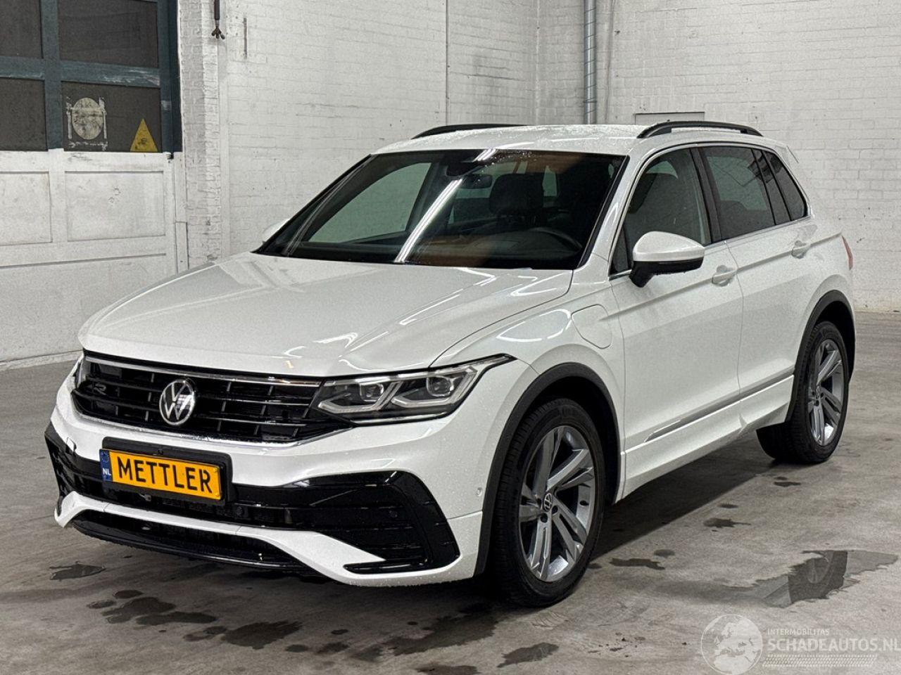 Volkswagen Tiguan R-line 1.4 TSI Plug-in eHybrid 16V SUV Elektrisch Benzine 1.395cc 180kW (245pk) FWD 2020-11/2024-04 DGEA