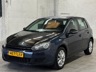 skadebil auto Volkswagen Golf 1.4 TSI 122 16V Hatchback  Benzine 1.390cc 90kW (122pk) FWD 2011/2