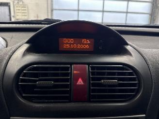 Opel Combo 1.4 16V Twin Port Bestel  Benzine 1.364cc 66kW (90pk) FWD picture 14