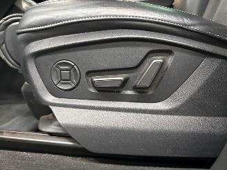 Audi Q7 3.0 V6 24V 55 TFSI e SUV  Benzine 2.995cc 280kW (381pk) 4x4 picture 14