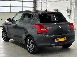 Suzuki Swift 1.2 Dual Jet 16V Smart Hybrid Hatchback 4Dr Elektrisch Benzine 1.242cc 61kW (83pk) FWD picture 3
