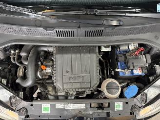 Volkswagen Up! 1.0 12V 75 Hatchback  Benzine 999cc 55kW (75pk) FWD picture 22
