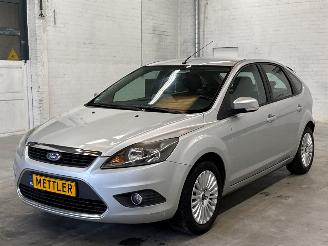 Coche accidentado Ford Focus 1.6 16V Hatchback  Benzine 1.596cc 74kW (101pk) FWD 2008/7