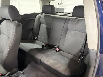 Volkswagen Polo 1.4 16V Hatchback  Benzine 1.390cc 55kW (75pk) FWD picture 10
