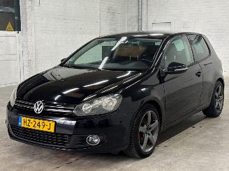 skadebil auto Volkswagen Golf 1.4 TSI 122 16V Hatchback  Benzine 1.390cc 90kW (122pk) FWD 2010/9