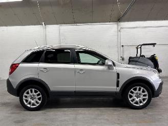 Opel Antara 2.4 16V 4x4 SUV  Benzine 2.405cc 103kW (140pk) 4x4 picture 6