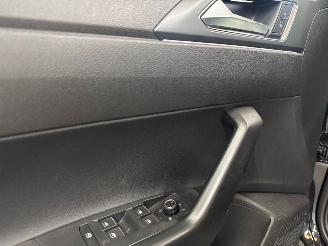 Volkswagen Taigo 1.5 TSI 16V SUV  Benzine 1.498cc 110kW (150pk) FWD picture 12