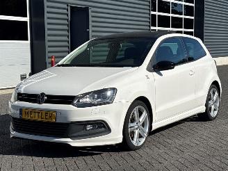 Schadeauto Volkswagen Polo 1.6 TDI 16V 90 Hatchback  Diesel 1.598cc 66kW (90pk) FWD 2013/3