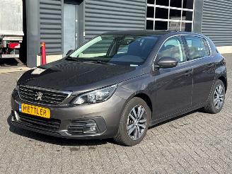 Coche accidentado Peugeot 308 1.2 12V e-THP PureTech 130 2018/9