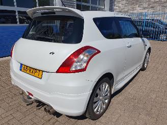Suzuki Swift 1.2 Exclusive picture 5