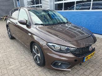 škoda osobní automobily Fiat Tipo 1.6 MultiJet 16v Business Lusso 2017/12