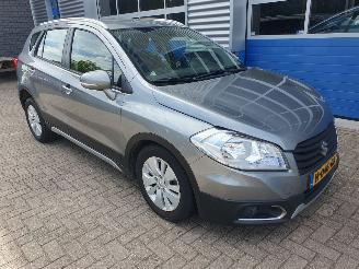 Schadeauto Suzuki SX4 1.6 Exclusive 2014/1