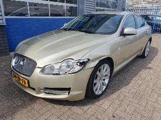 Schadeauto Jaguar XF 3.0 V6 Premium Luxury automaat 2008/4