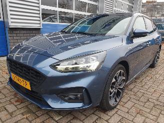 skadebil auto Ford Focus 1.0 EcoBoost Hybrid ST Line X Business 2020/10