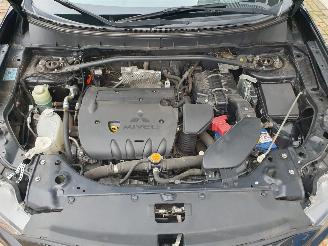 Mitsubishi Outlander 2.0 Intro Edition Automaat picture 9