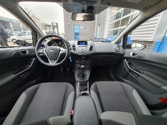Ford Fiesta 1.0 Titanium picture 14