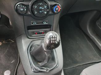 Ford Fiesta 1.0 Titanium picture 19