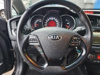 Kia Cee d 1.6 GDI Business Pack picture 18