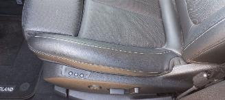 Opel Grandland 1.6 Automaat Hybrid picture 19