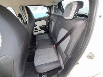 Renault Twingo 1.0 SCe Dynamique picture 26