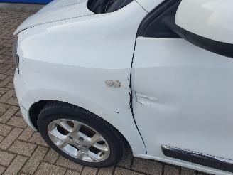 Renault Twingo 1.0 SCe Dynamique picture 9