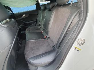 Audi A4 Avant 3.0 TDI quattro Sport Pro Line S Automaat picture 31