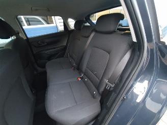 Hyundai I-20 1.0 T-GDI Premium Hybrid picture 26