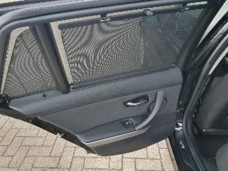 BMW 3-serie Touring 320i picture 21