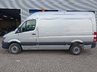 Mercedes Sprinter 416 2.2 CDI 366 HD picture 2