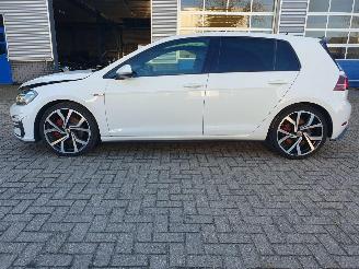 Volkswagen Golf 2.0 TSI GTI Performance Business Automaat picture 2