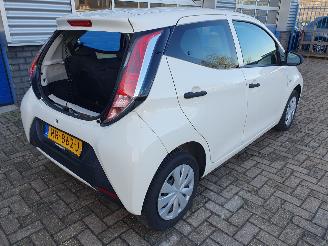 Toyota Aygo 1.0 VVT-i x-fun picture 5