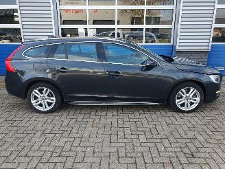 Volvo V-60 2.4 D6 AWD Plug-In Hybrid Summum picture 6