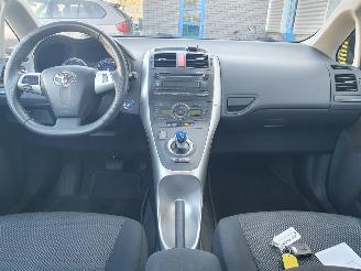 Toyota Auris 1.8 Full Hybrid Limited picture 16