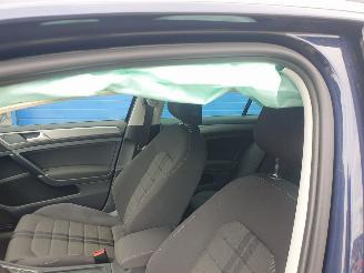 Volkswagen Golf 1.0 TSI Automaat Connected Series picture 15