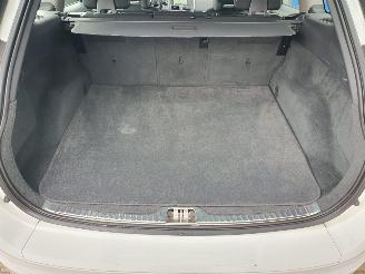 Volvo Xc-60 2.0 AUTOMAAT D4 FWD Summum picture 29