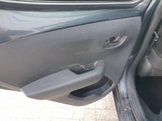 Peugeot 108 1.0 e-VTi Active picture 23