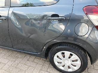 Peugeot 108 1.0 e-VTi Active picture 10