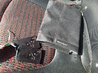 Renault Captur 0.9 TCe Expression picture 28